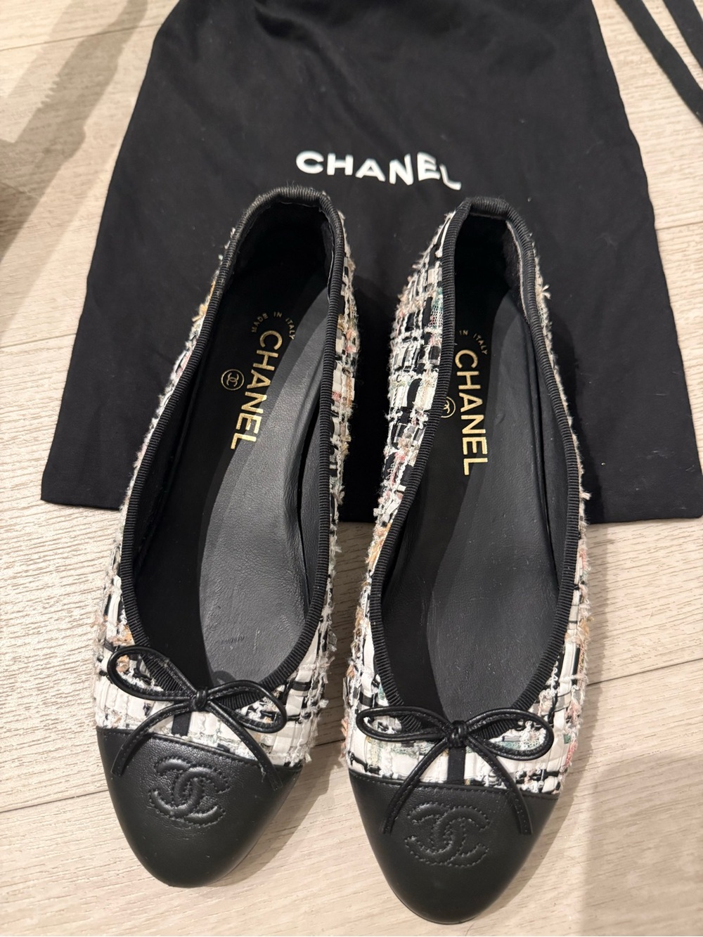 CHANEL Black and Multicolor Tweed Cap-Toe Ballet Flats